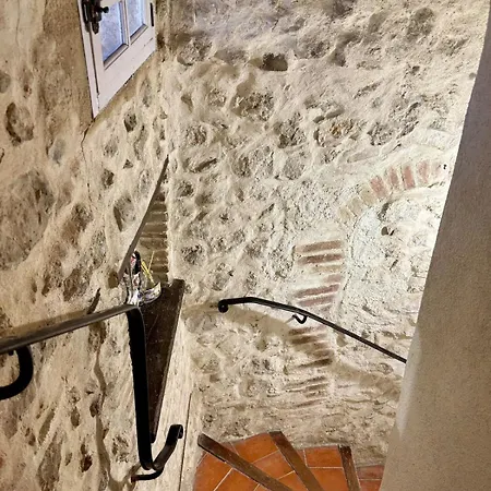 Old Town Rooftop Sea-view 1br With Terrace Апартаменты Антиб